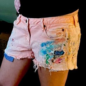 Artist Shorts